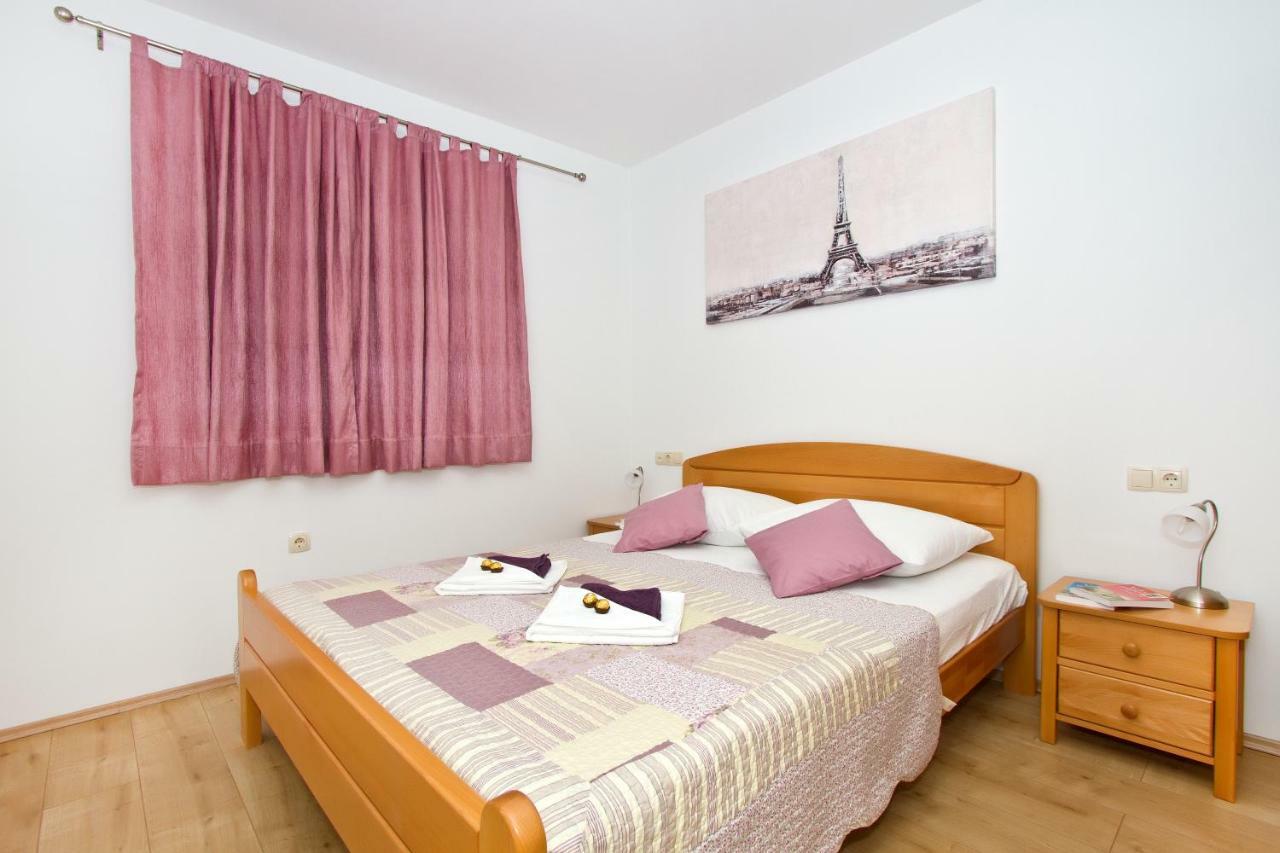 Villa Omis Michy - Family House For Big And Small Groups מראה חיצוני תמונה